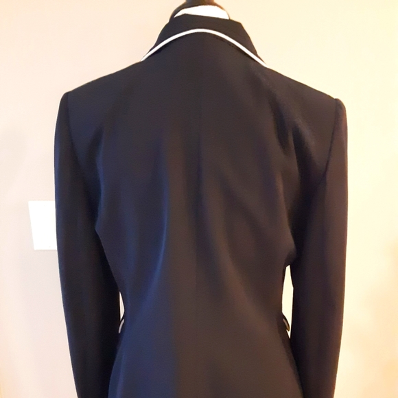 VINTAGE INGENUITY BLACK BLAZER WITH WHITE PIPING SZ 10 - Picture 5 of 9